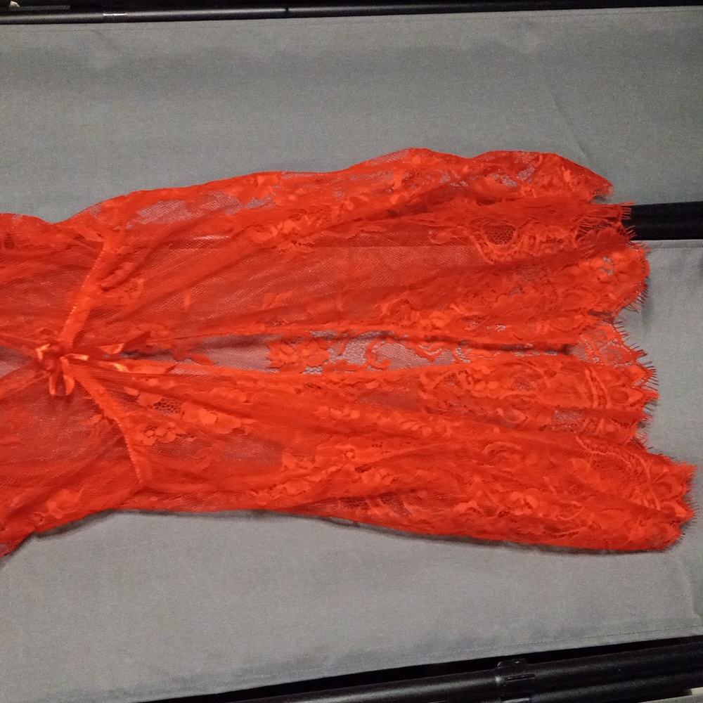 Sexy Red Lace Nightgown and Thong set - Picture 3 of 4